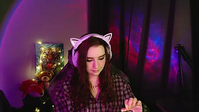 Celia Sensual  online show from 06.30.26