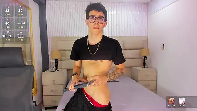 TylerCross  online show from 04.17.26