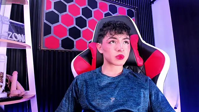 Cristopher Wild online show from 05.28.26