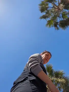 ManuelaX online show from 03.28.26