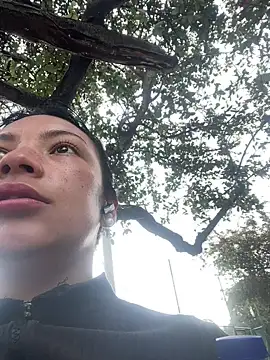 Marianaxc online show from 04.20.26