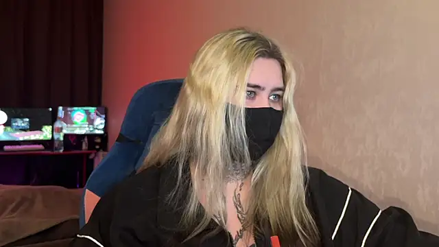 Xtoni  online show from 03.06.26