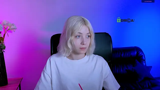 sabrina moore online show from 06.16.26