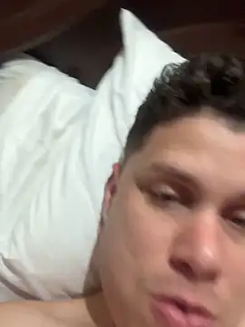 Snapshot of vzlagang chatting on 03.19.26 vzlagang online show from 03.19.26