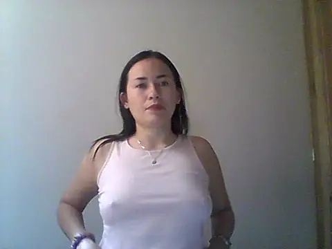 Erin oficial online show from 04.10.26