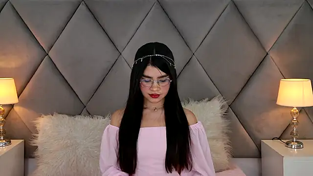 OliviaDiaz online show from 06.07.26