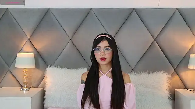OliviaDiaz online show from 07.06.26