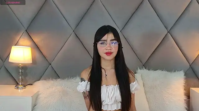 OliviaDiaz online show from 07.10.26