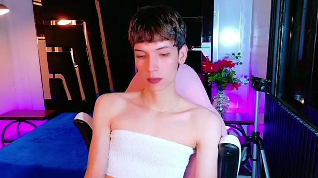 Snapshot of Stefany_PiInk chatting on 05.04.26 Stefany PiInk online show from 05.04.26