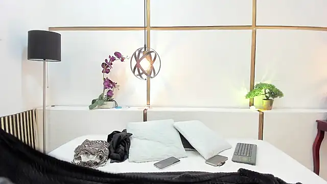 BrendaCantorel online show from 03.26.26