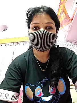Snapshot of Rani_Mukherjee7676 chatting on 04.17.26 Rani Mukherjee7676 online show from 04.17.26
