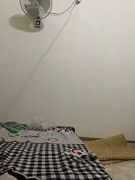 Lyn baby online show from 04.01.26