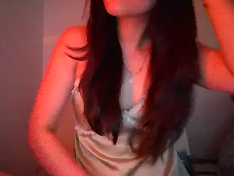 Snapshot of Lyn_baby chatting on 07.18.26 Lyn baby online show from 07.18.26