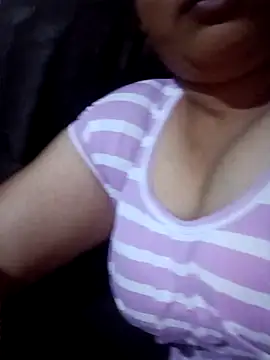 Snapshot of brinda_khanna chatting on 03.14.26 brinda khanna online show from 03.14.26