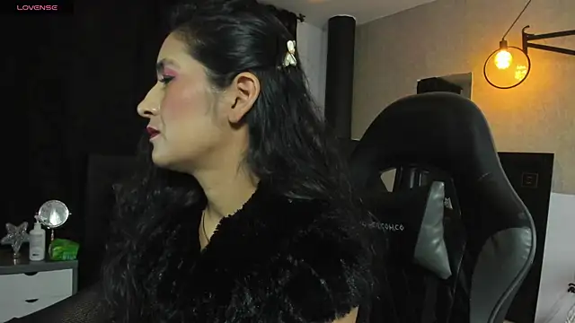 Vicky Angeel online show from 07.17.26