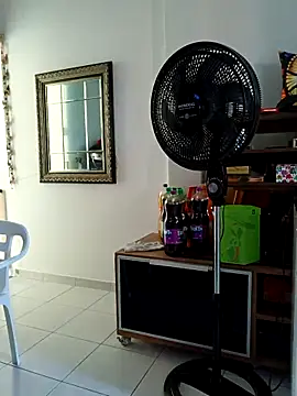 Snapshot of suzygleice chatting on 03.27.26 suzygleice online show from 03.27.26