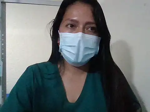 Snapshot of Dr_Edna_naughty chatting on 04.10.26 Dr Edna naughty online show from 04.10.26