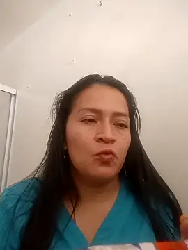 Snapshot of Dr_Edna_naughty chatting on 04.11.26 Dr Edna naughty online show from 04.11.26