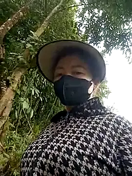 Bling-pusy online show from 03.18.26