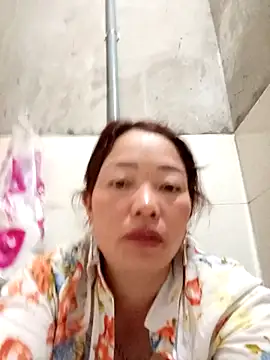 Yellow-pink online show from 04.11.26