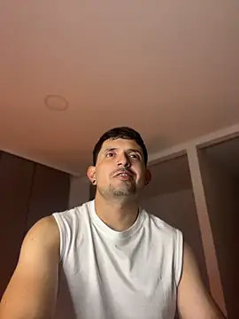 TroyeSavage online show from 04.20.26