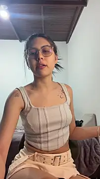 Cloebennet013 online show from 06.15.26