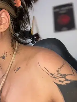 CarolQueen1  online show from 03.11.26