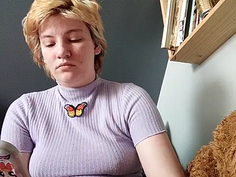 thatcutesubgirlwlw online show from 04.19.26
