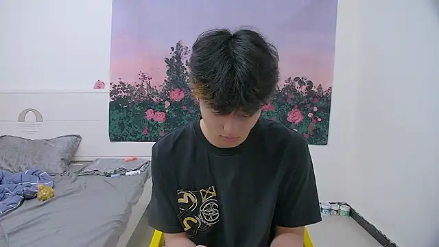 icecream-002 online show from 04.23.26