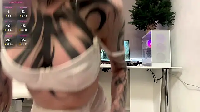 KizzieSherbert online show from 03.24.26