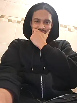 Snapshot of DrEazyDick chatting on 06.19.26 DrEazyDick online show from 06.19.26