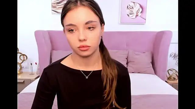 MyEvelin online show from 06.02.26