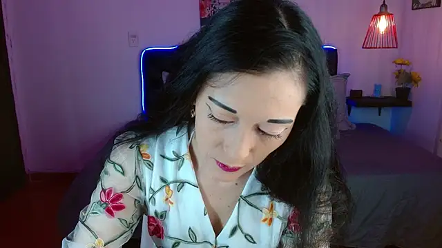 Mylu xx online show from 05.25.26