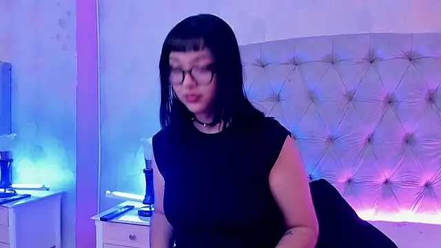 Snapshot of LilithBluum chatting on 07.03.26 LilithBluum online show from 07.03.26