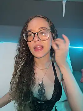 Snapshot of Anamyst chatting on 05.15.26 Anamyst online show from 05.15.26