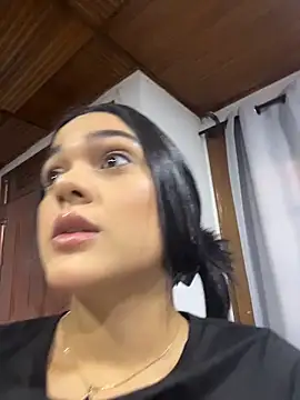 Bella-Ferrer online show from 04.23.26