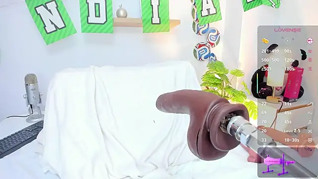 alexaa lovely online show from 07.16.26