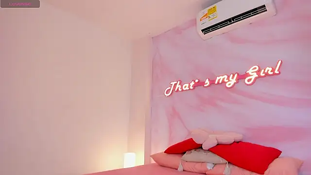 Adalyn Cute online show from 07.18.26