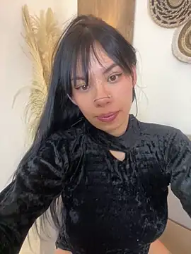 Snapshot of Queen_Chanel_XXX chatting on 04.28.26 Queen Chanel XXX online show from 04.28.26