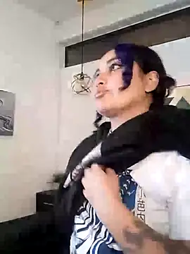 Liily Foxxy online show from 05.20.26