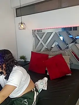 Liily Foxxy online show from 05.29.26