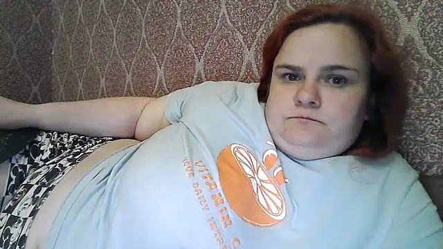 Snapshot of DollyGersonn chatting on 04.28.26 DollyGersonn online show from 04.28.26