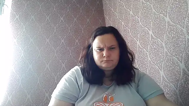 Snapshot of DollyGersonn chatting on 06.15.26 DollyGersonn online show from 06.15.26