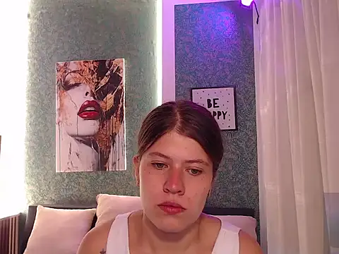 Moonna linnda online show from 03.31.26