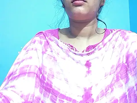 Emma 4433 online show from 04.03.26