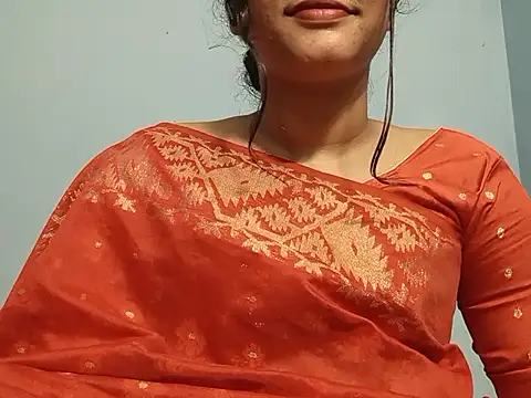 Emma 4433 online show from 04.15.26