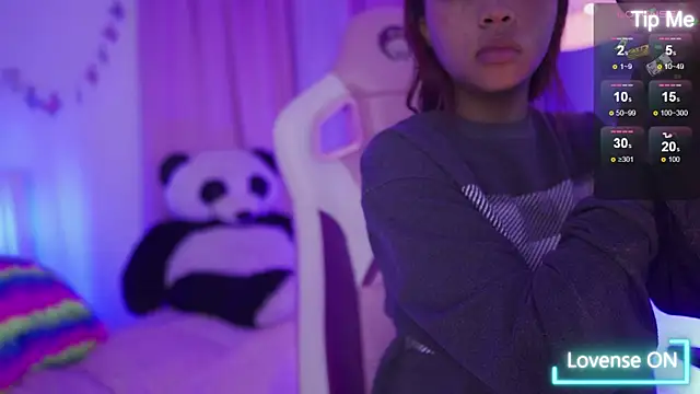 nahomy 2308 online show from 04.16.26