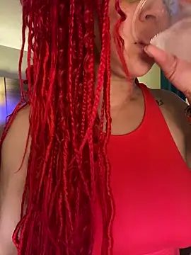 RealJuicieJean online show from 03.29.26