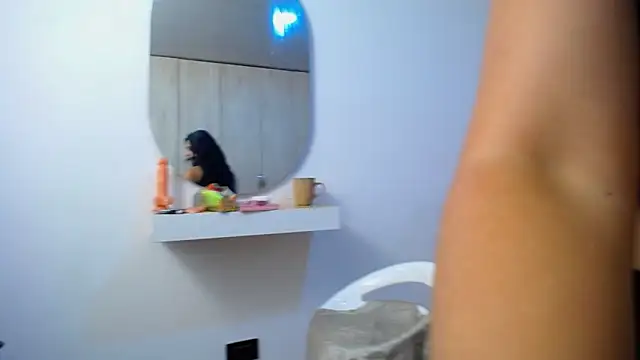 Tamar4 f00x online show from 04.21.26