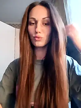 LunaCrystall online show from 04.09.26